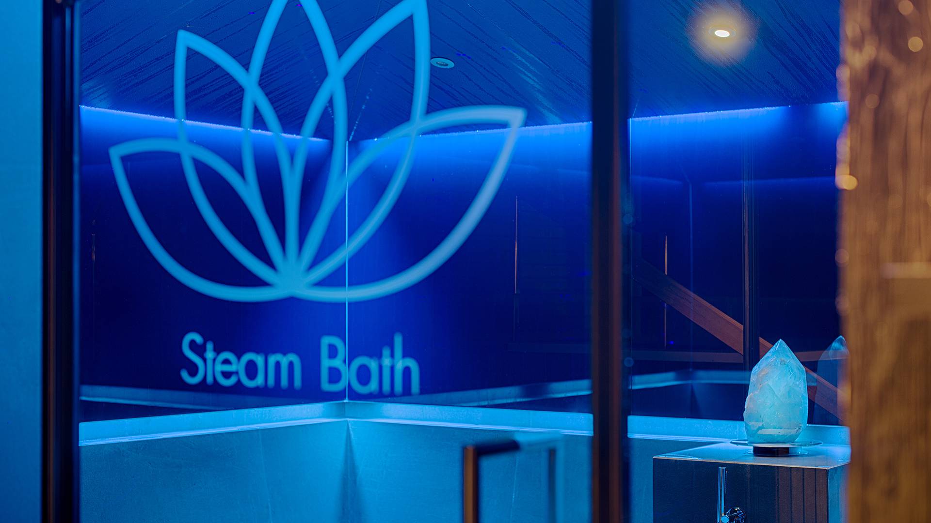 Dampfbad im Wellnessbereich