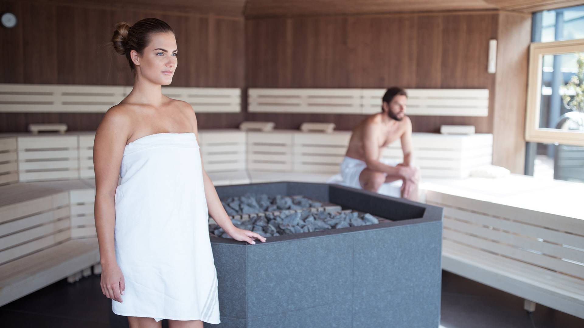 Aufgüsse in der Erlebnis-Aufguss-Sauna