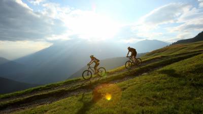 Mountainbiker im Ahrntal in Südtirol