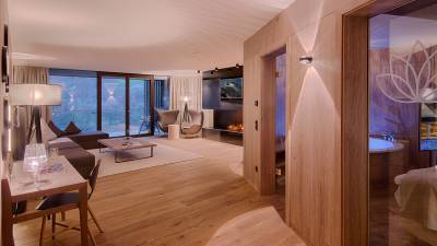 Penthouse Suite im Wellnessresort Amonti & Lunaris