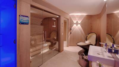 Spa Suite Four Senses im Wellnessresort Amonti & Lunaris
