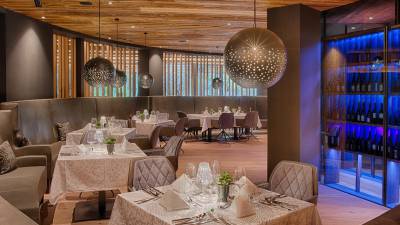 Innenansicht des Restaurants des Wellnessresort Amonti & Lunaris