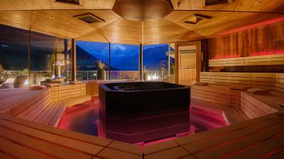 Erlebnis-Aufguss-Sauna